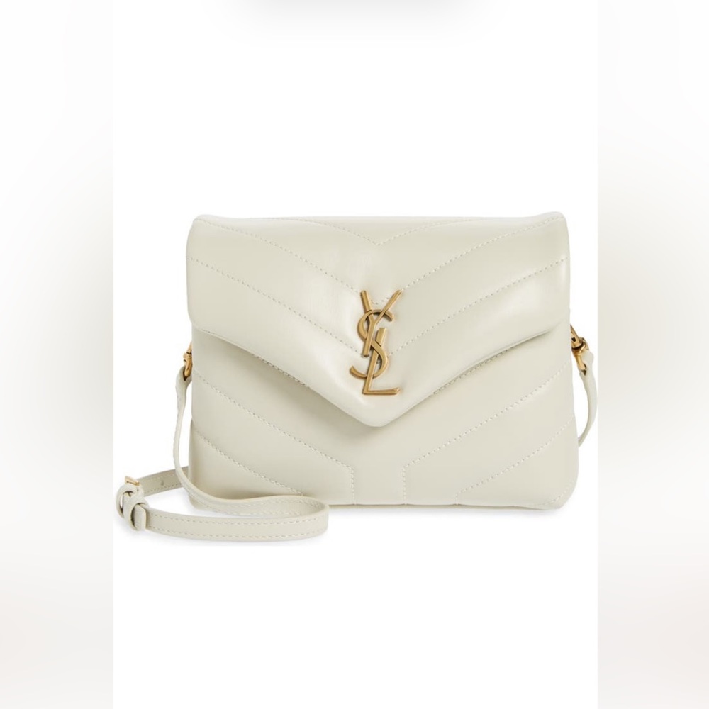 🔸SOLD🔸 YSL Toy loulou crema soft small bag